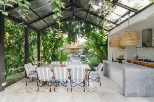 Pergola: Evinize güzel ve pratik bir ek